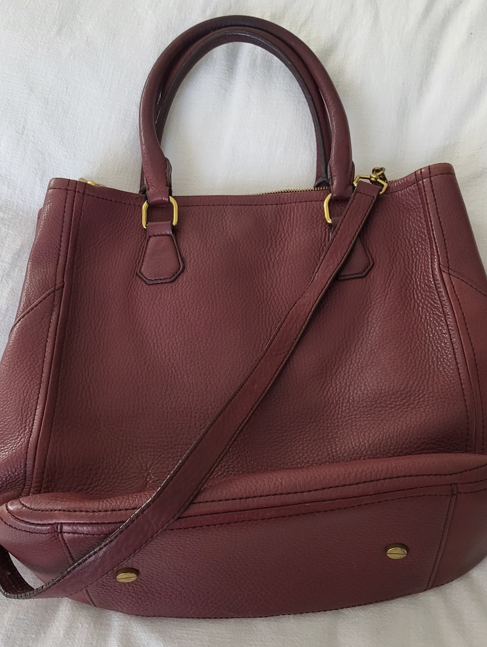 J.CREW Burgundy Pebbled Leather Laptop Travel Tote, Detatchable Shoulder Strap